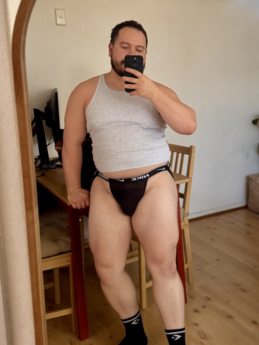 a 🐻 emoji tweet media