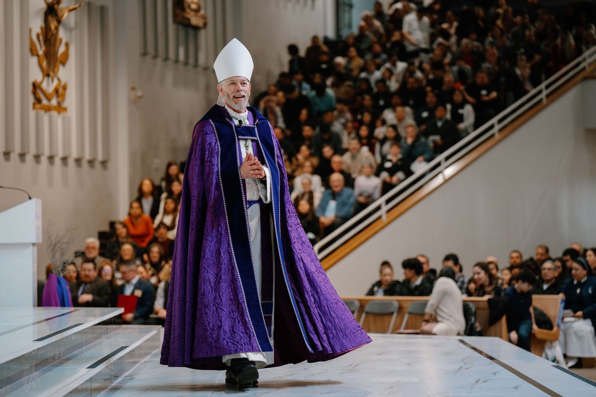 Archbishop Sample tweet media