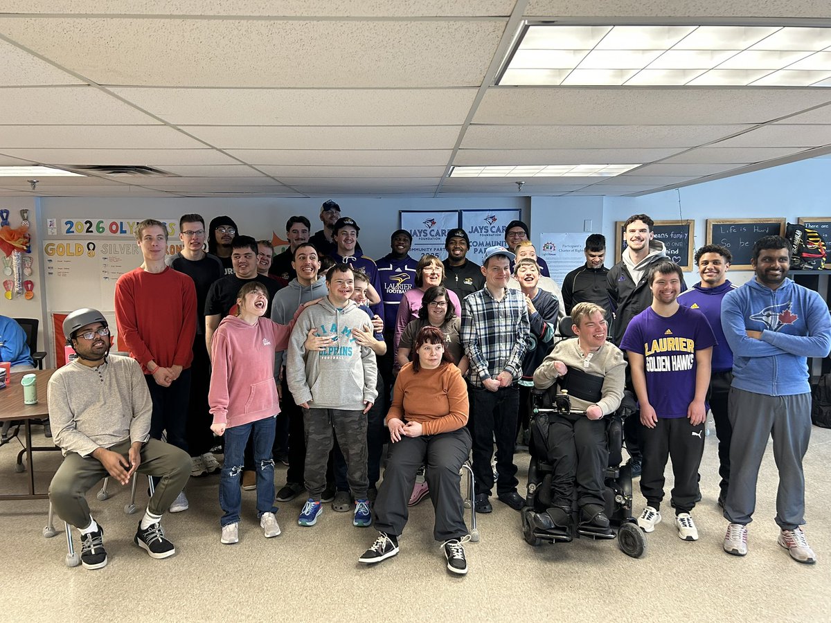 Laurier Golden Hawks Football tweet media