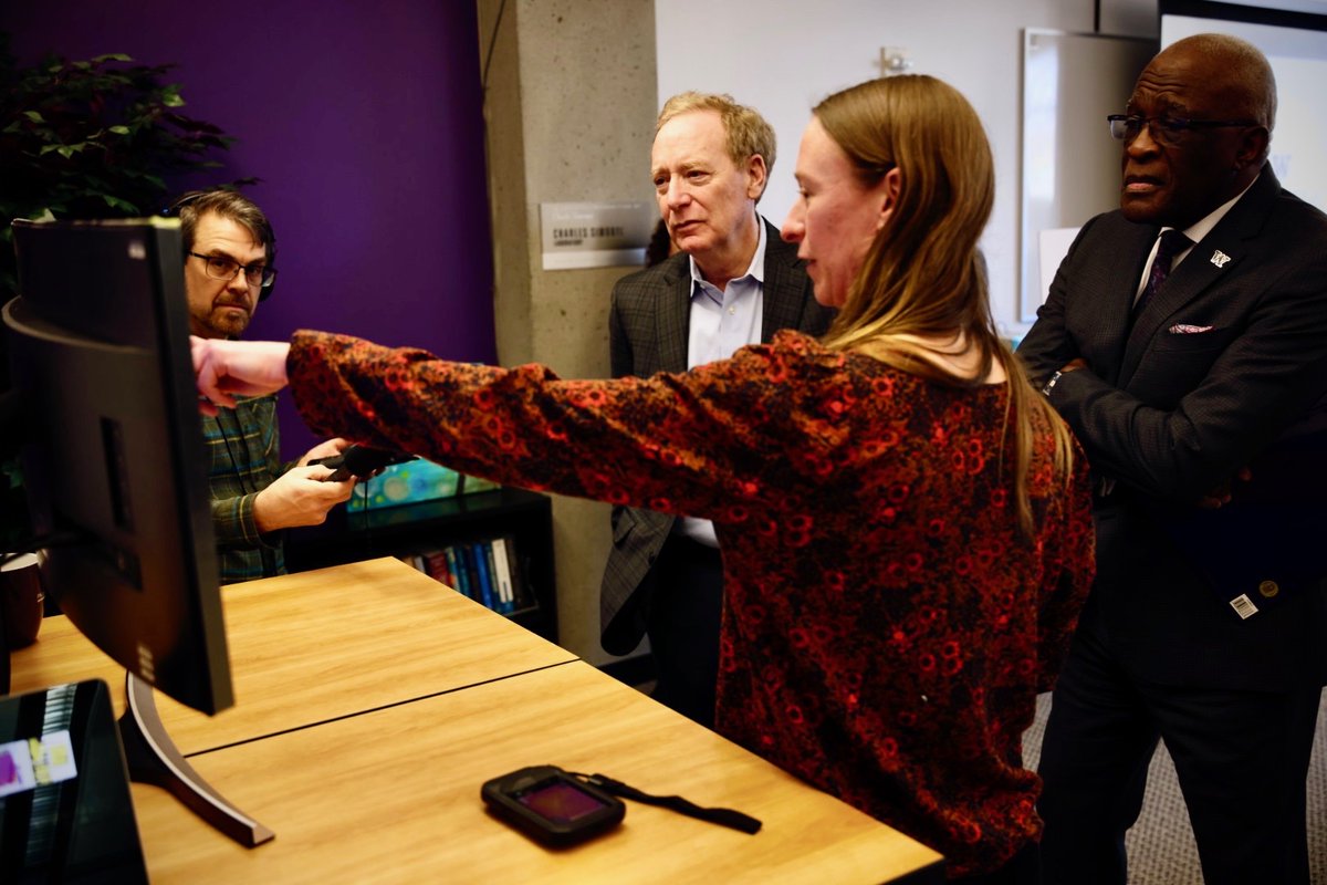 University of Washington tweet media