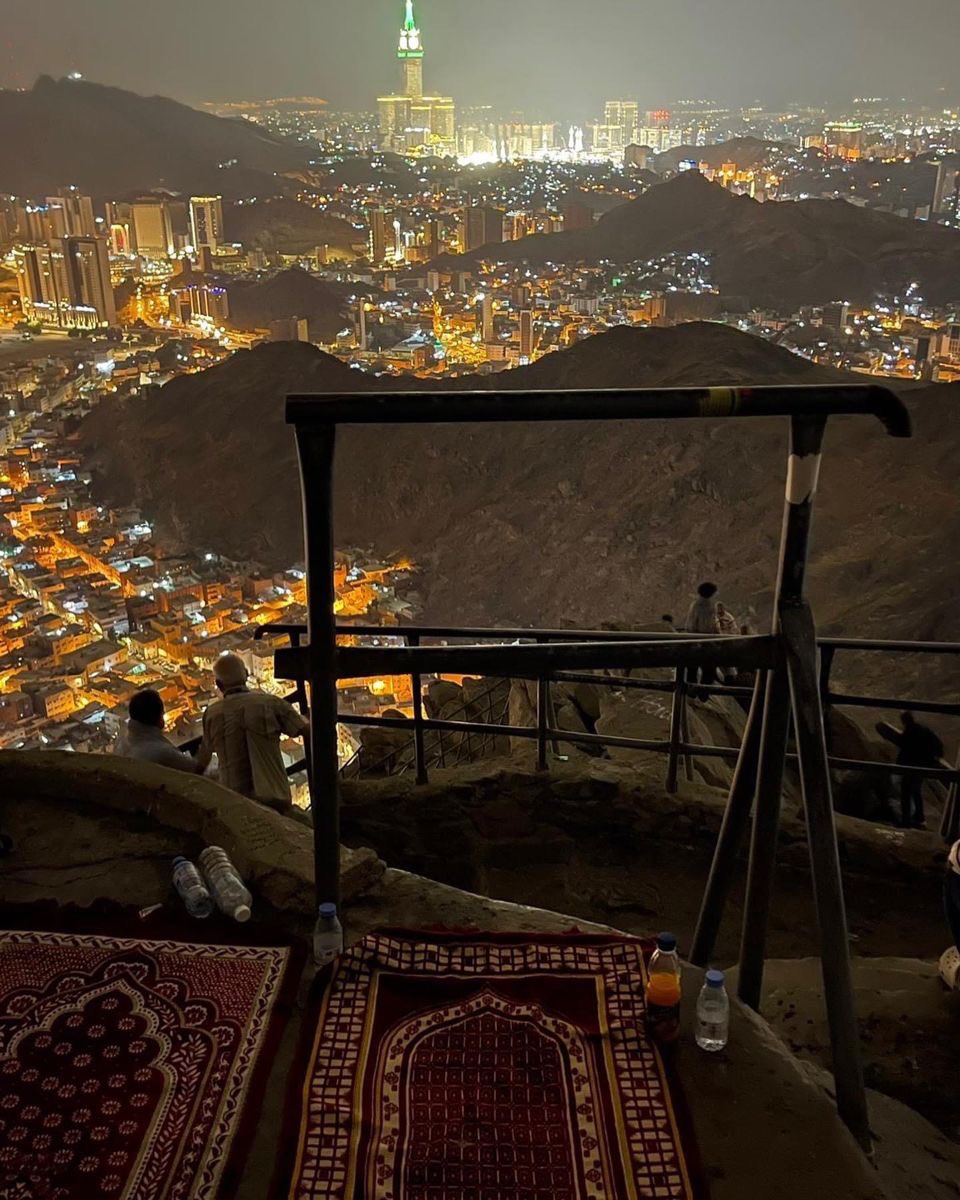 This_Ewan's tweet photo. 🕋🤍#Ramadan https://t.co/dT3D2U3m4y