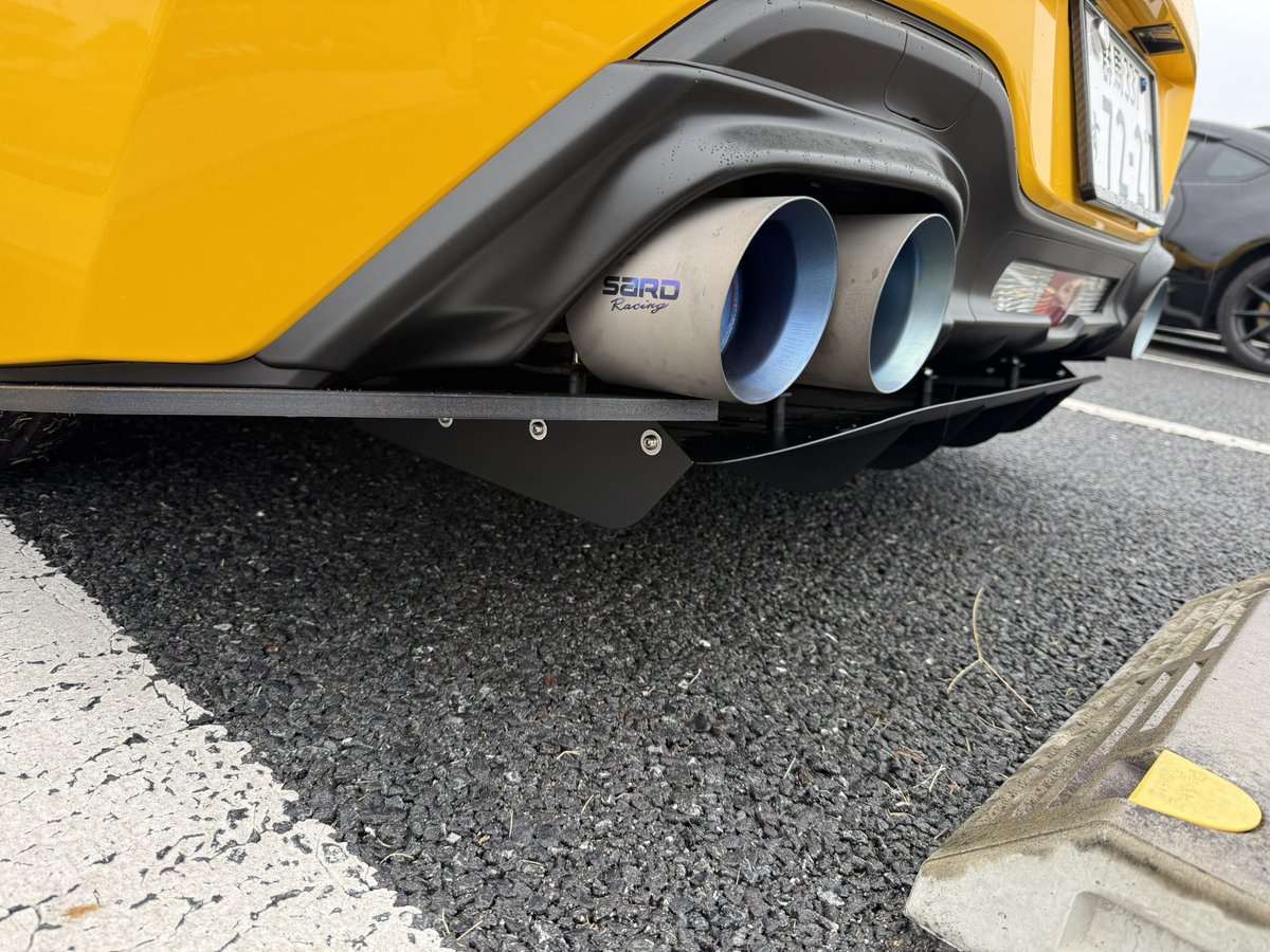 リアも本当試行錯誤いただいてつけていただきました(*´꒳`*) 全部