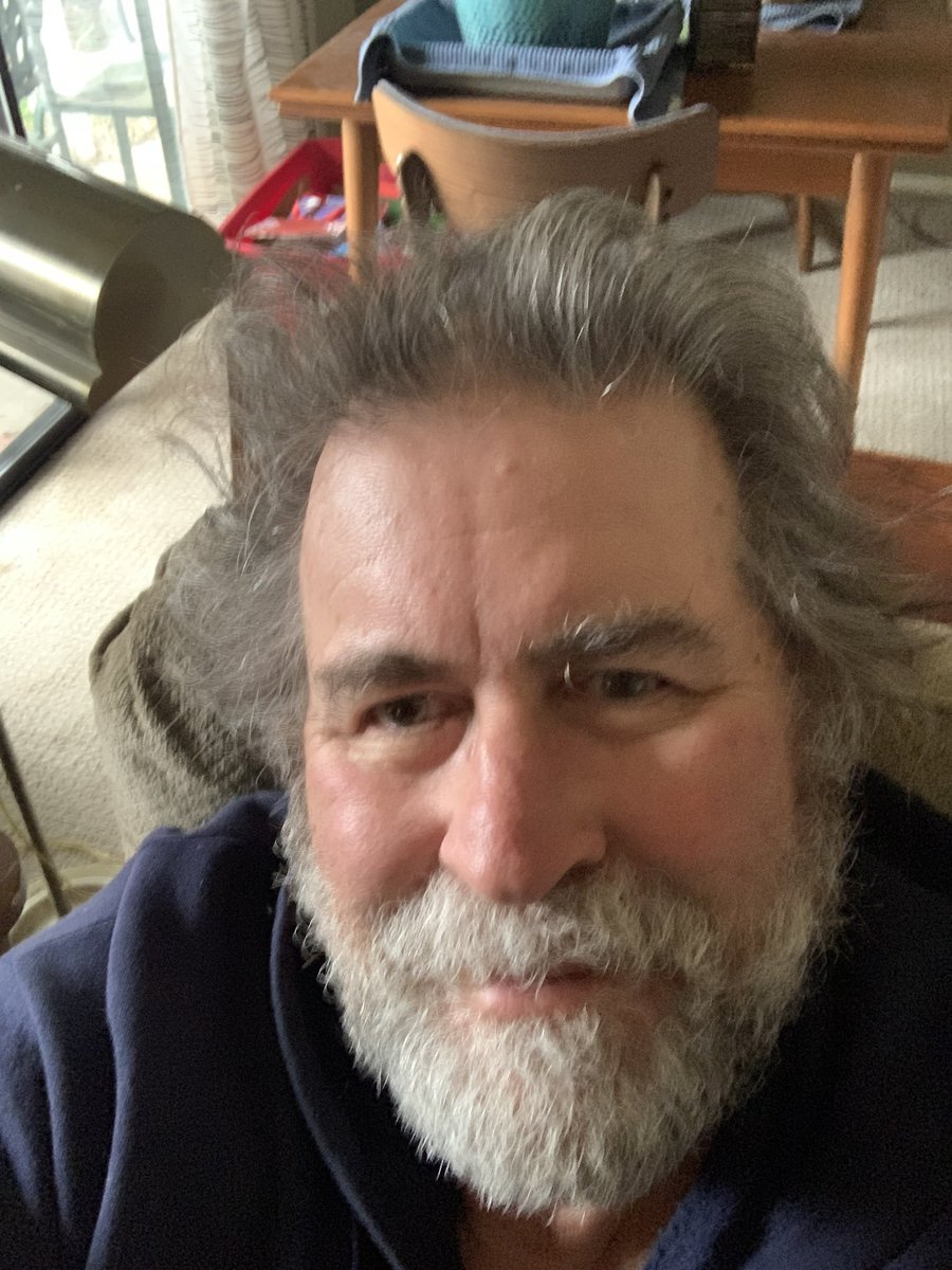 4outs's tweet photo. @AlBuffalo2nite Not attending shows disdain for Trump, who daily destroys the sacred office of President. 

He does not revere, understand or follow the Constitution. 

Trump attending is the disgrace. The only way to success is his announcement of resigning. https://t.co/PjLnLKrpkl