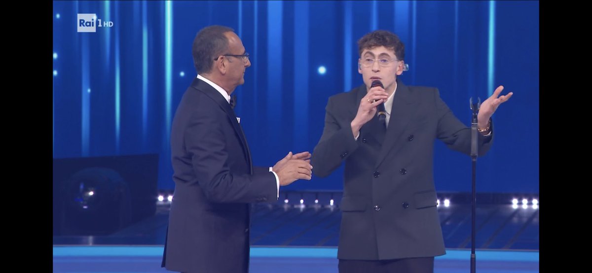 navahw's tweet image. Technical difficulties, and this 12yo child handled it like a pro! #Sanremo2026
