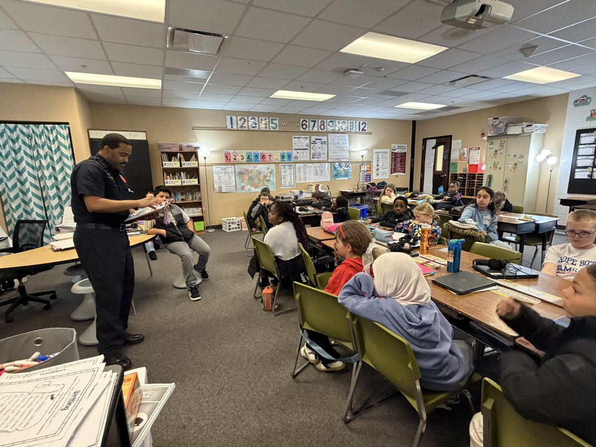 🍎Jenna Morrell🍏 tweet media