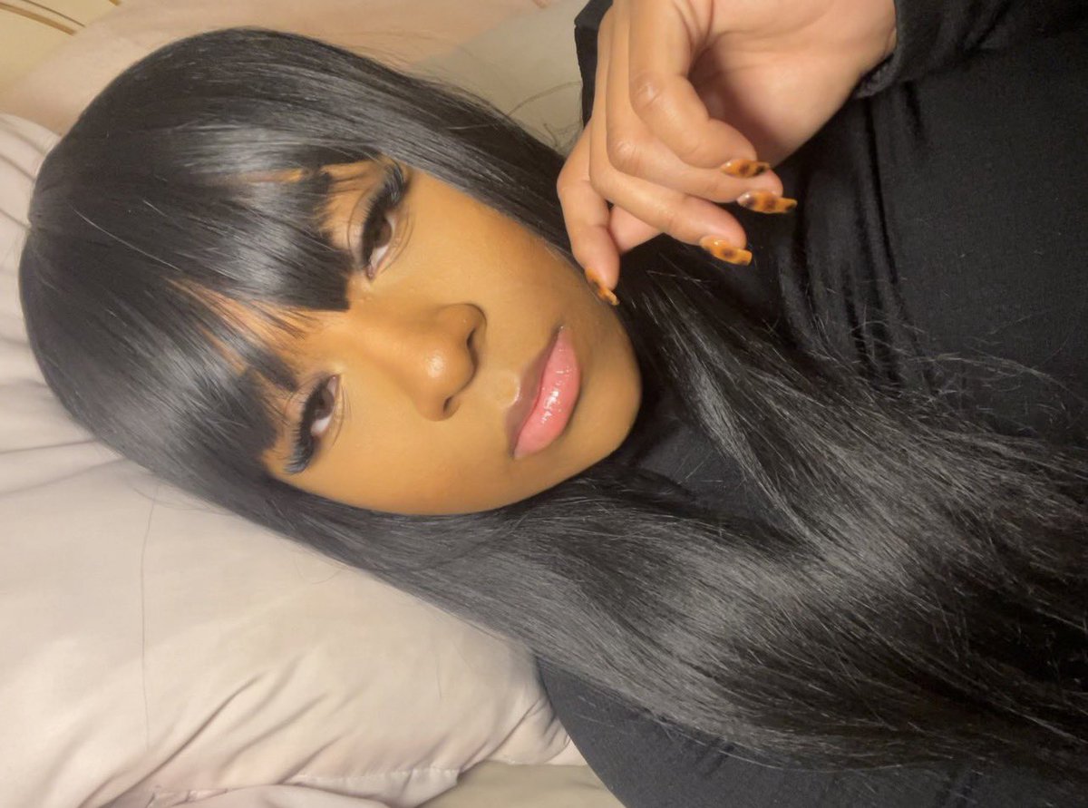 nicki minaj’s black barbie🎀 tweet media