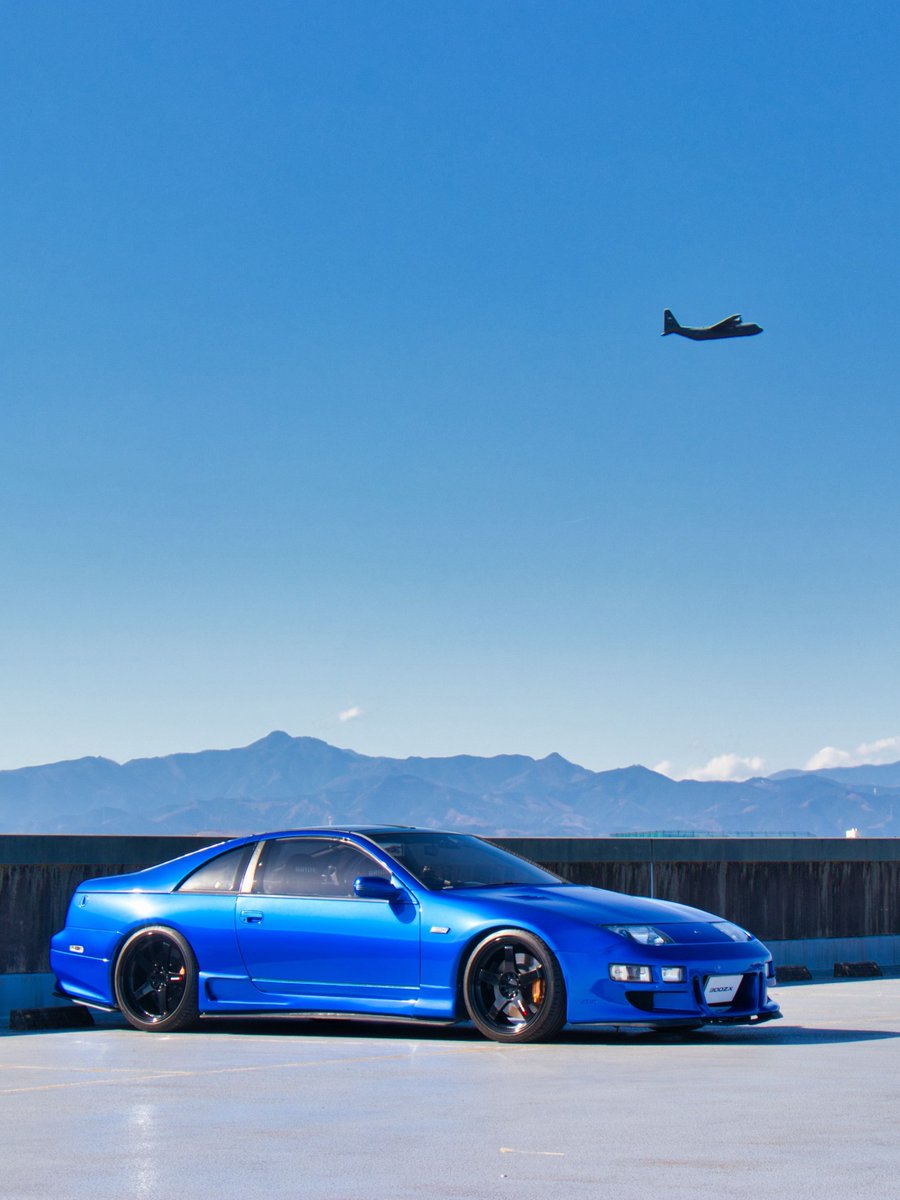 30年以上前のカッコイイクルマを貼る 32歳のZ32