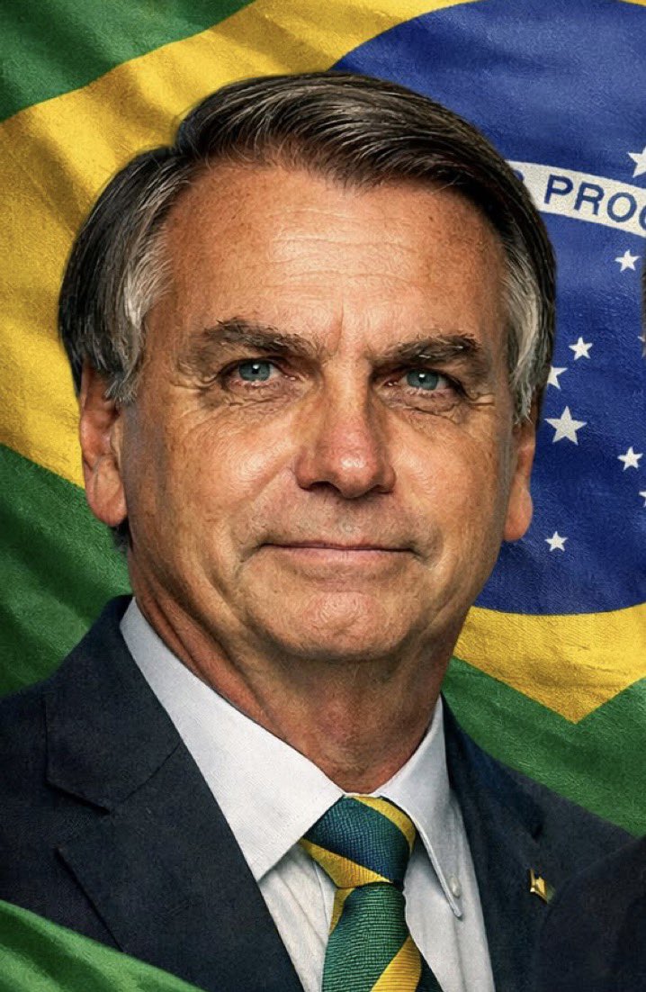 Boa noite.

Que Deus nos dê descanso, mas também firmeza. Colocamos diante d’Ele o presidente Bolsonaro e os patriotas que estão presos por decisões injustas. Oramos também por Flávio Bolsonaro, para que tenha proteção, sabedoria e coragem.

Que o Senhor mude o rumo do Brasil e