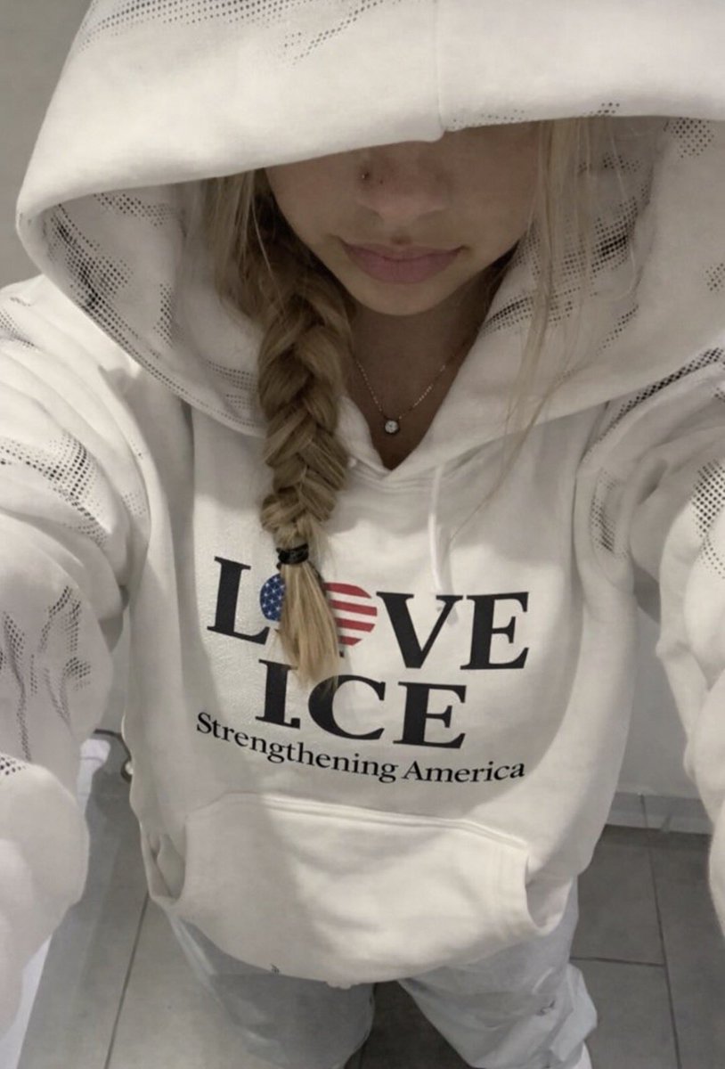 SweetAngyy's tweet photo. Guys comment "Hi" and i send you my Free Group Telegram😚 https://t.co/WseJrQdG1J
