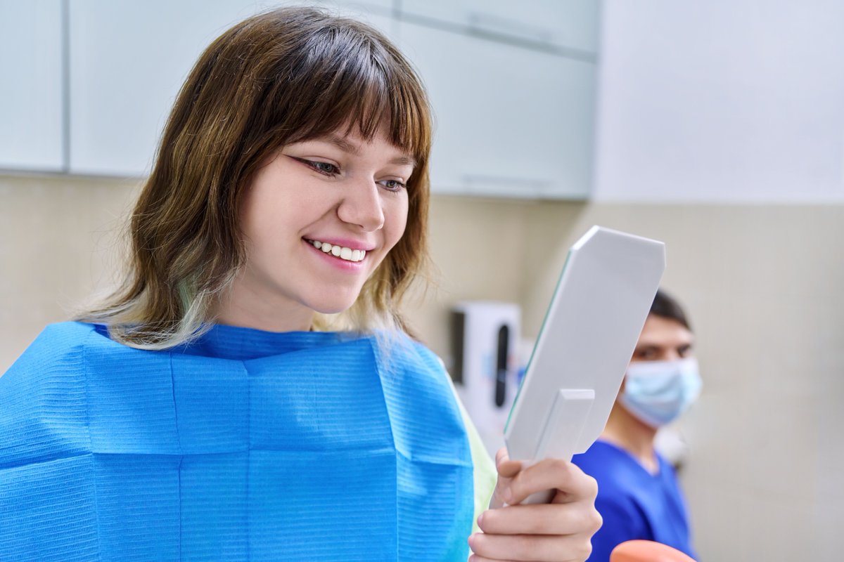 TheOncallbot's tweet image. Streamline referrals &amp;amp; enhance care! 🚀 Dental After Care Notes's referral system saves time &amp;amp; improves patient outcomes. How could it help your clinic? 🤔 
 #dentalemergency #dentalpain #dentalproblem #DentalPractice #DentalTechnology #DentistOnCall #AfterHoursDentist