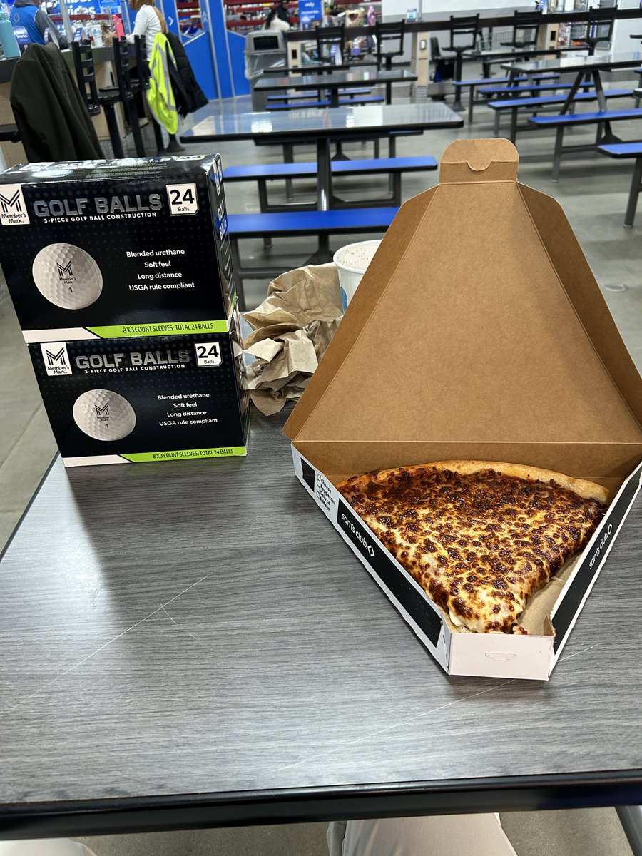 bradyham8's tweet photo. Is this what is meant by the American dream? Only took 1.5 hours to get here from work. #stoic https://t.co/HRCmsNqvSz