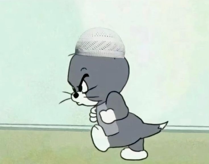 6 y/o me going to ask my mom why she didn't wake me up for suhoor 😭