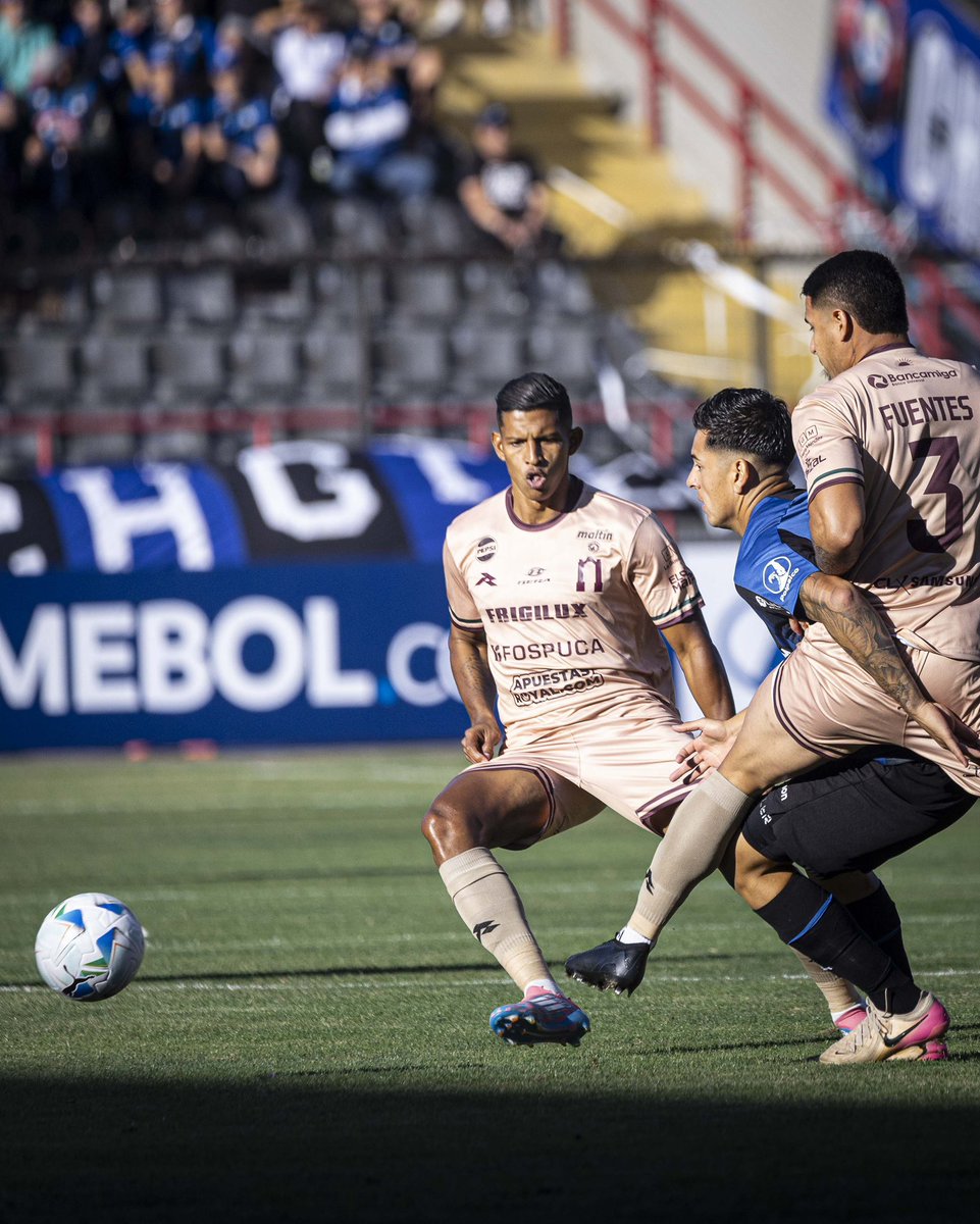 ONCE FutVe tweet media