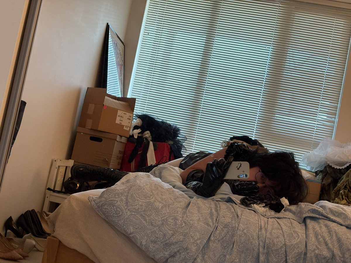 想吃Poutine的阿尔酱🐧🐰🍟 tweet media