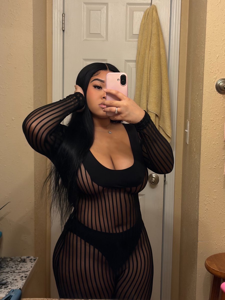 Kayla 💕 tweet media