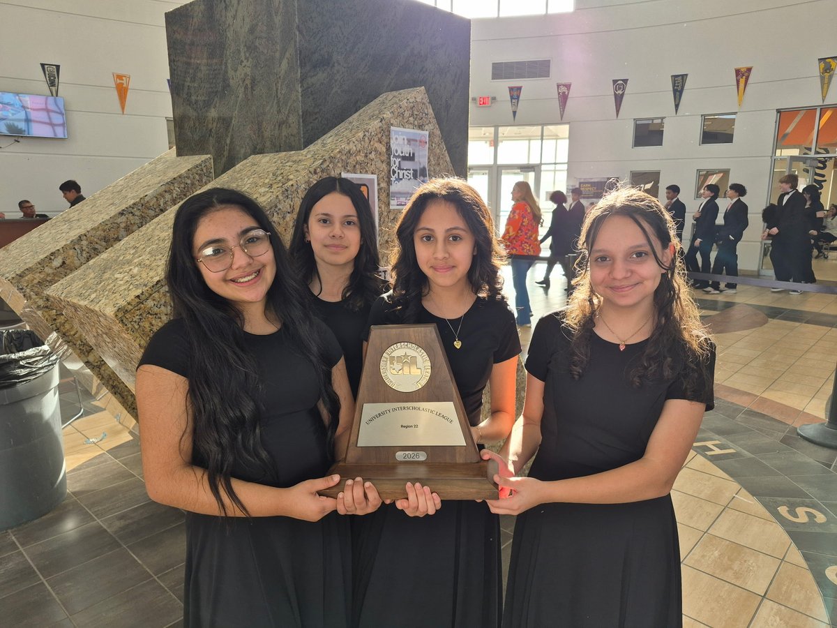 Gabriela Elliott tweet media