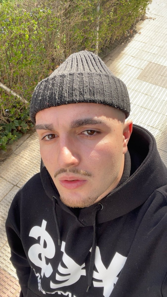 dbuuuuuut tweet media