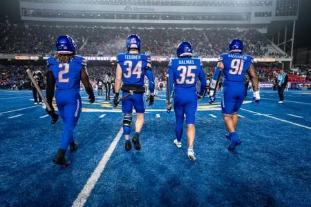 Noahclark2_'s tweet photo. I am blessed to receive an offer from the Boise State University
@GregSmithRivals @GregBiggins @BlairAngulo @ChadSimmons_ @BrandonHuffman @adamgorney @TheUCReport @SWiltfong_ @ErikRichardsUSA https://t.co/LXozNX0oUJ