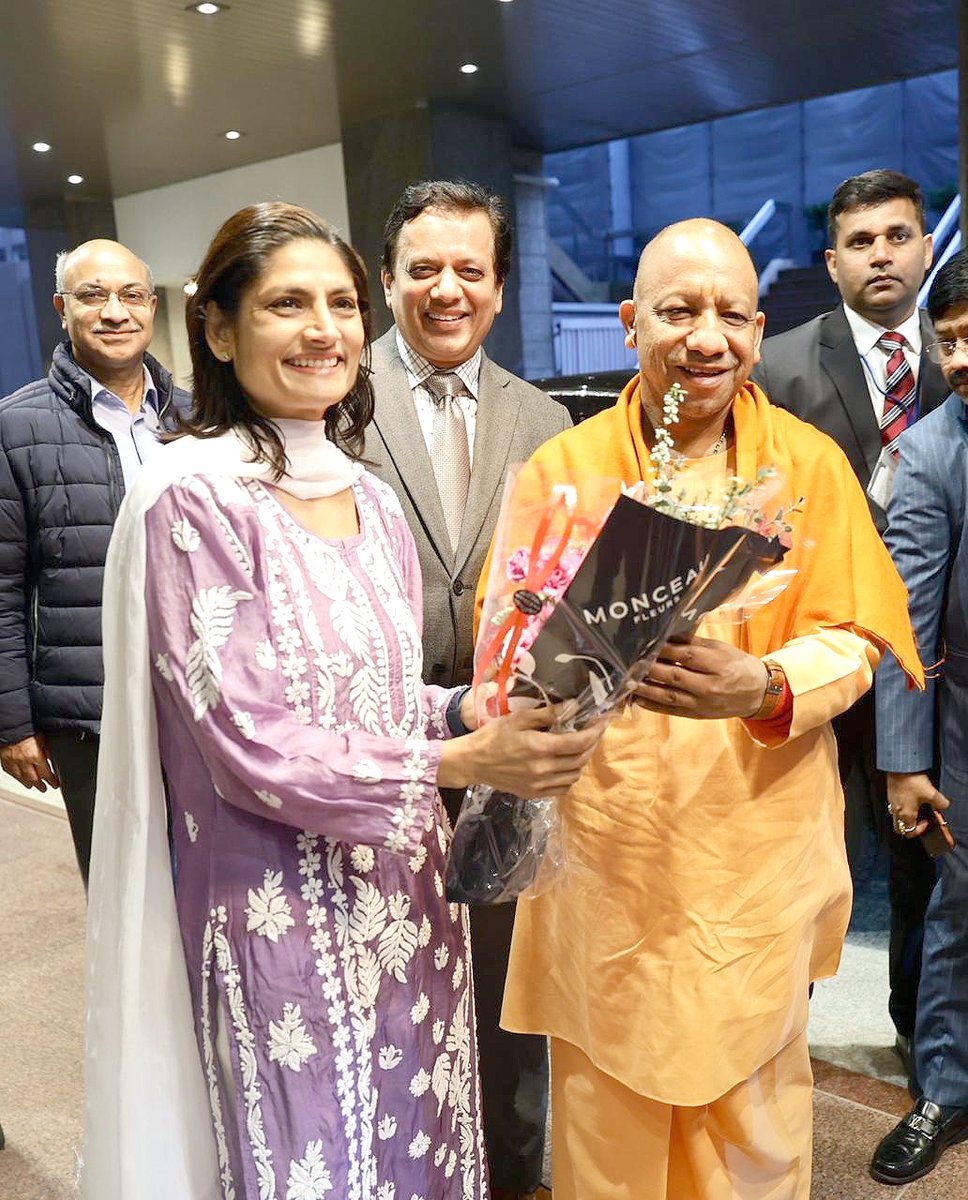 Landed in Tokyo, Japan

उगते सूरज की नवोन्मेषी भूमि को प्रभु श्री राम की पावन धरा के 'आदित्य' का नमस्कार...