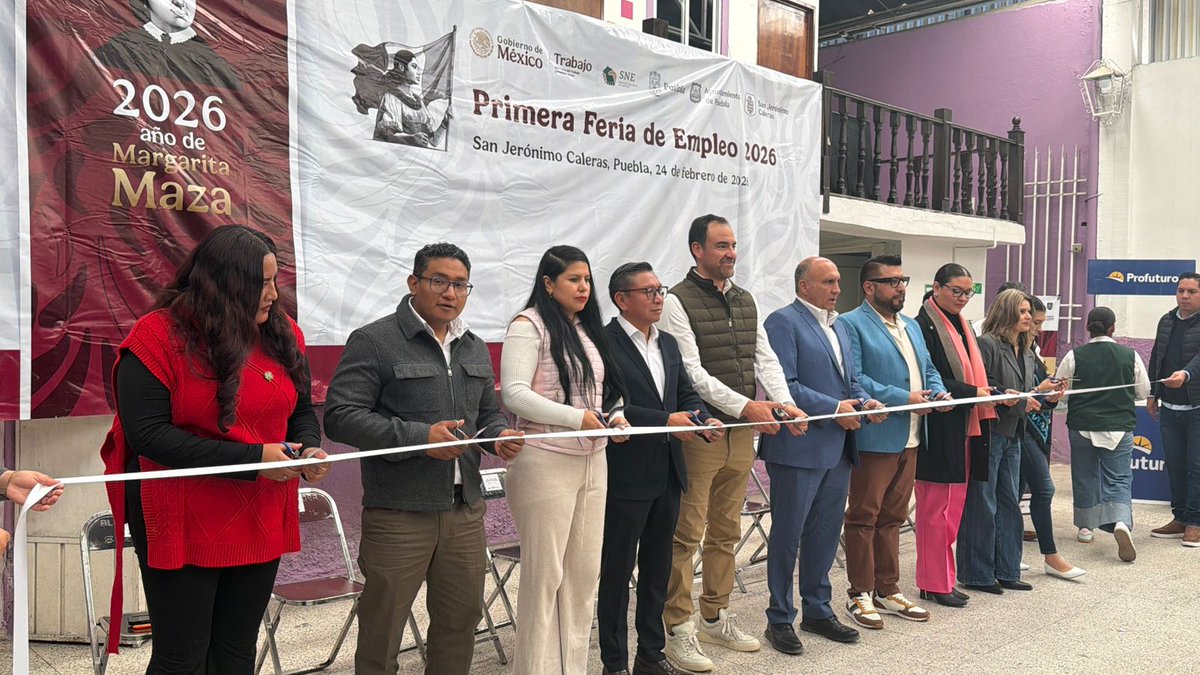 raquemedel's tweet photo. Realizamos la Feria de Empleo en San Jerónimo Caleras, Puebla, con gran participación.

Más de mil vacantes fueron ofertadas por empresas de distintos sectores, acercando oportunidades de empleo formal a las y los poblanos.
Seguimos impulsando el empleo y el desarrollo económico. https://t.co/zT9vZYYx5R