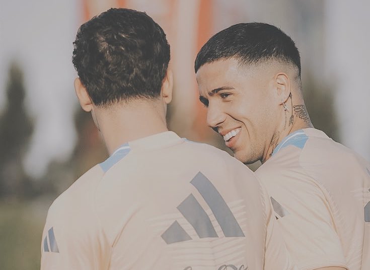 ʟᴏʟɪ tweet media