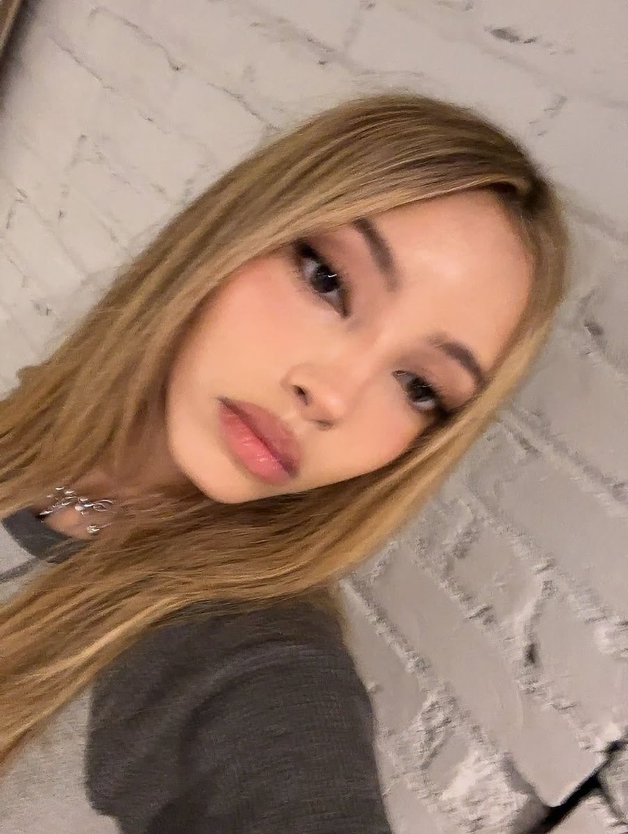 eclipsetgrls's tweet photo. La #𝒯w𝕚n𝑘sʼ𑣿いː𝐯ers𝕚on de #𝑤ǝ·թ𝕣ɑy𐚈𓈒࣪𝚖թ𝟹 me gustó tanto que no dejé de cantarla. Espero algún día cantar junto a ellas porque las amo. Sigamos apoyando las #𝑤𝕚n𝚔𝕚esৎ୭𝙼e𝑙o‌𝚍𝕚ǝs. ❣️

𝕤𝑤ee𝐭 dev𝕚𝑙 💋 n𝕚co𝖑e https://t.co/pyCX1PwuI4