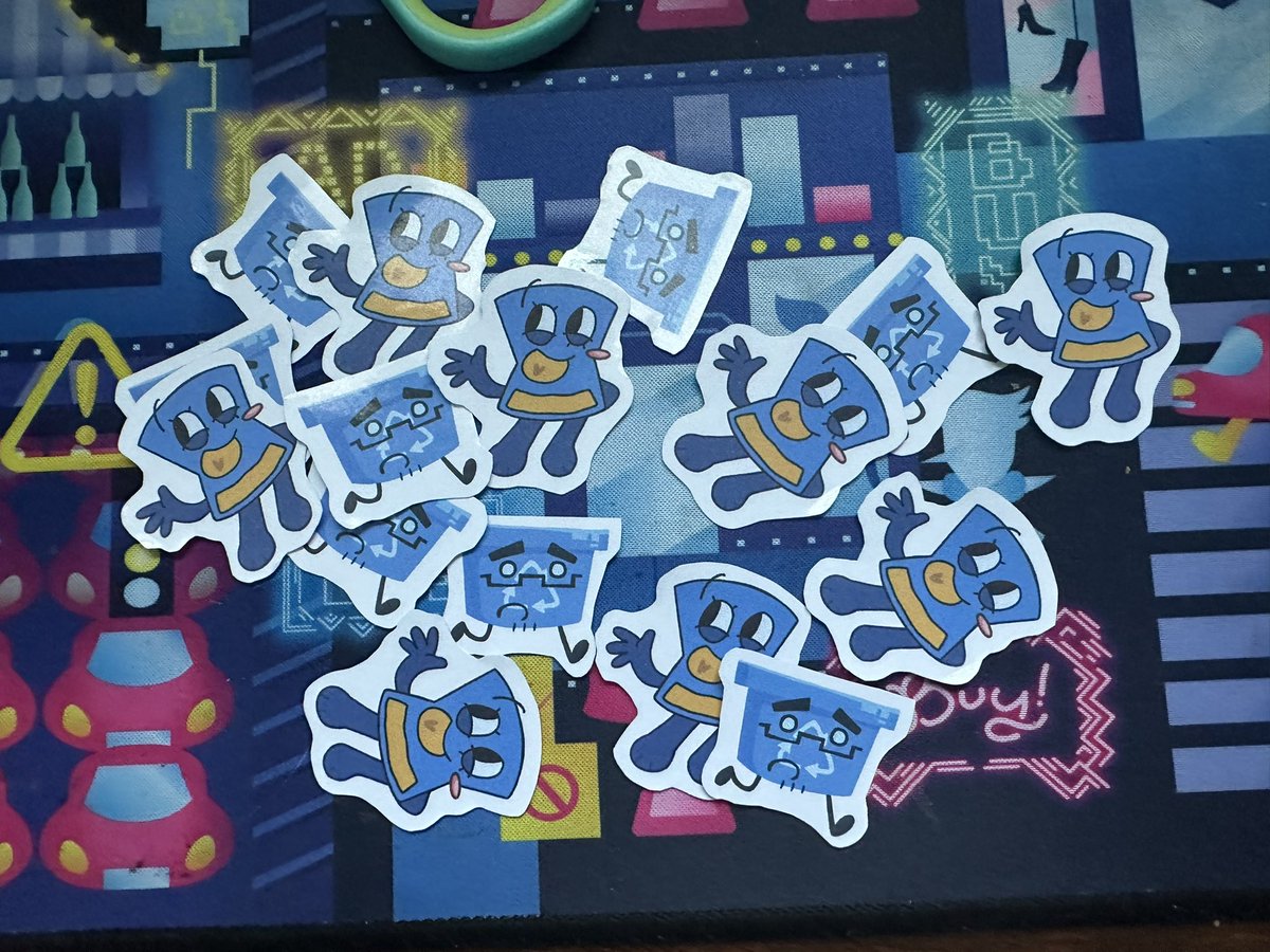 bjectdreamscape's tweet image. #objectkerfuffle i got bored so i made two more