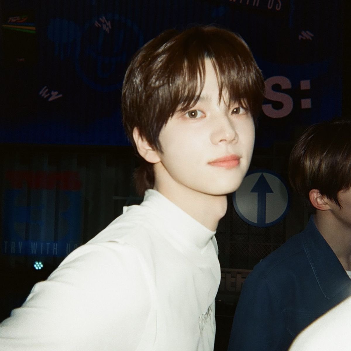 You11071107's tweet photo. 어떤 모습이든, 어떤 순간이든 
많이〰️많이 사랑해♡⁺˖ ⸝⸝ #신유 https://t.co/NOCL2sUKt2