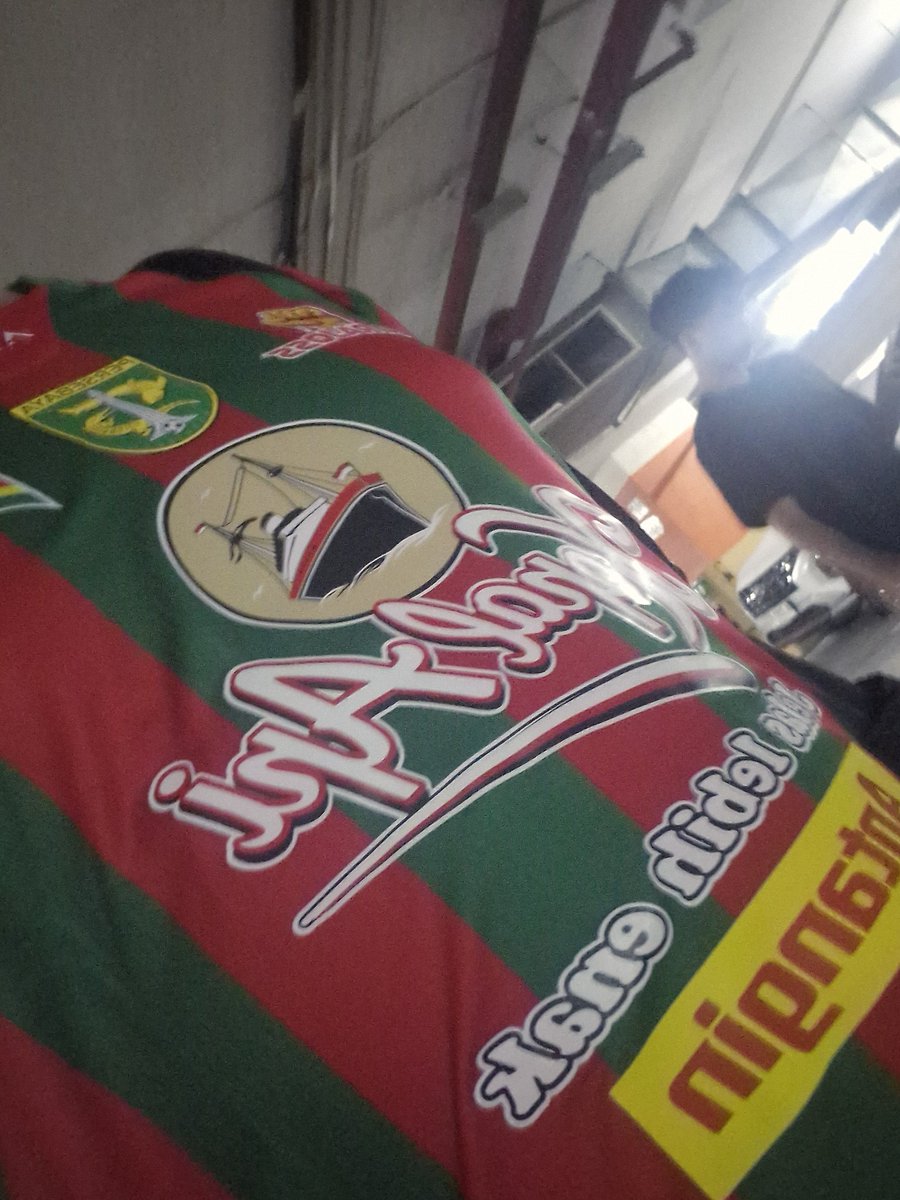 Penunggu Tribun tweet media