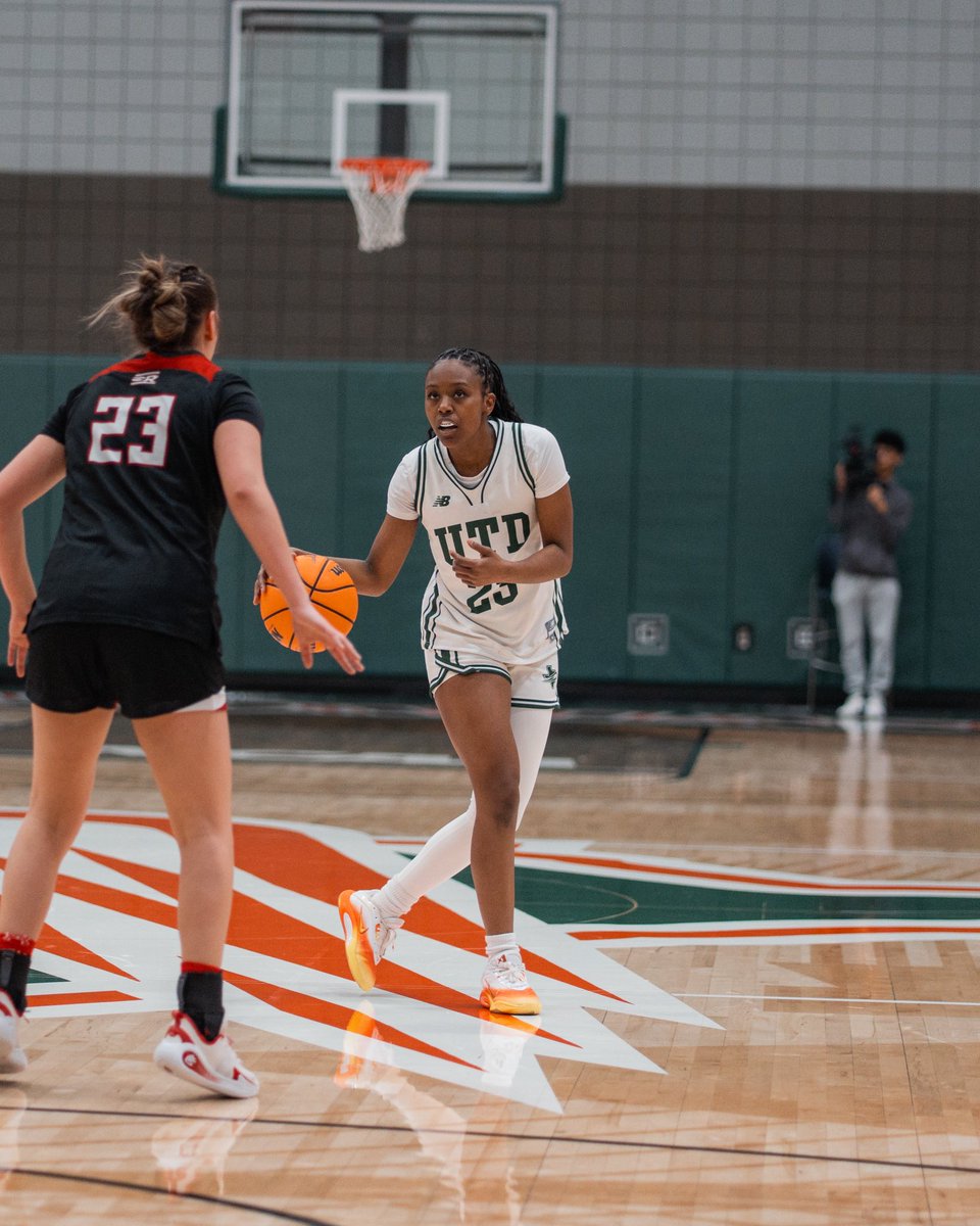 UT Dallas Women's Basketball tweet media