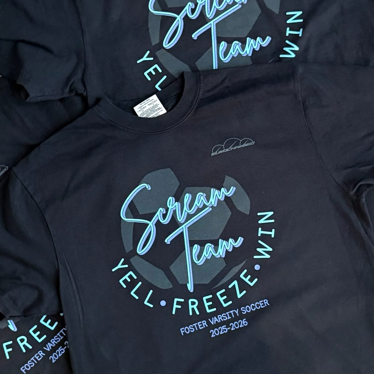 Pinkie and Black tweet media