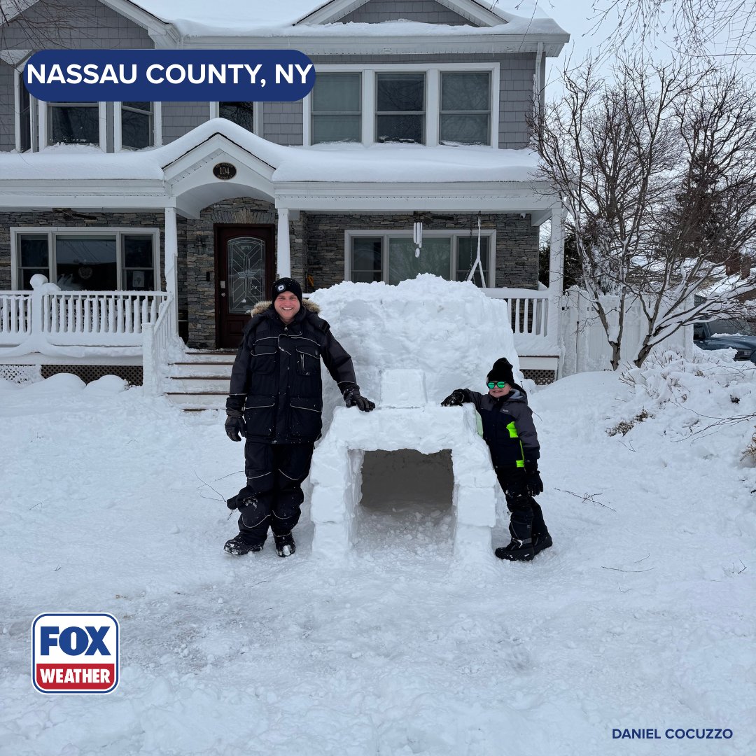 foxweather's tweet image. WINTER TO REMEMBER ‼️❄️: Families across the East Coast have taken to the snow following a historic winter storm that has left some communities with nearly 2 feet of accumulation. Share your photos and videos at FOXWeather.com/Connect.

#Winter #Wintervibes #Snowstorm #Snow
