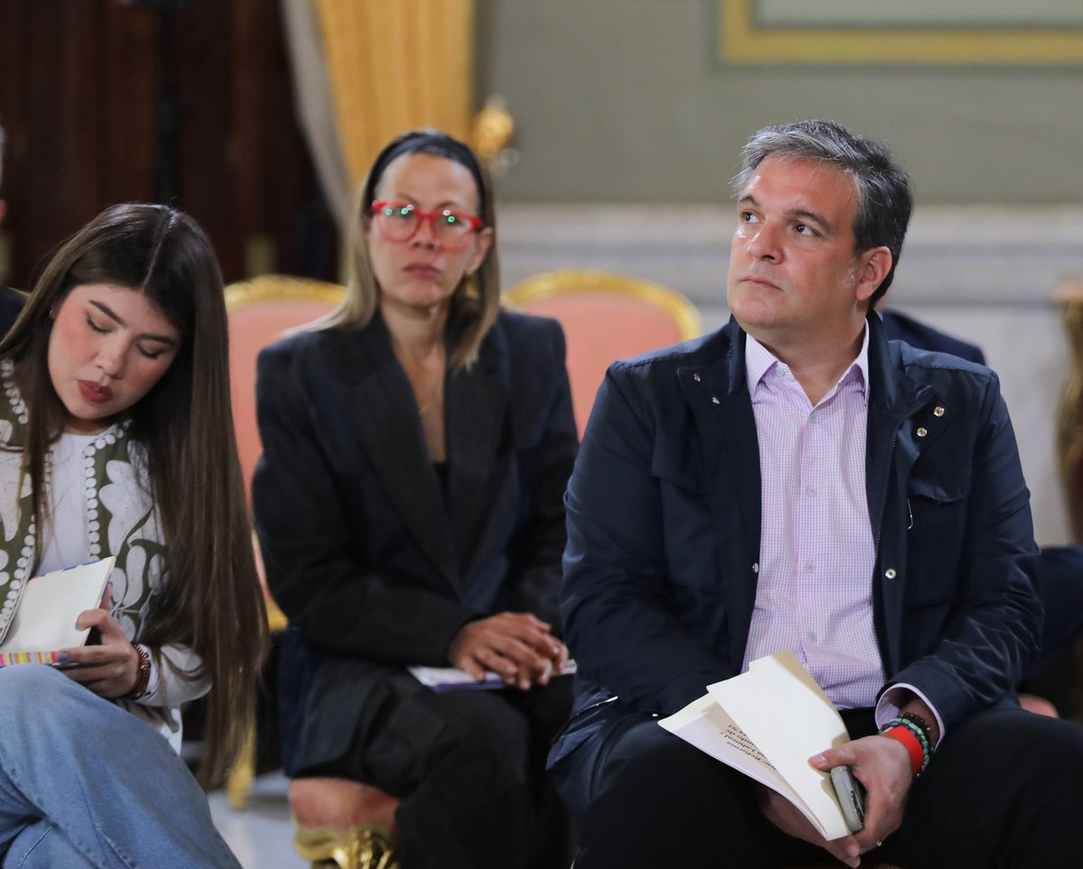 Francisco165906's tweet photo. Presidenta Encargada Delcy Rodríguez impulsa revolución judicial. 

#LosQueremosDeVuelta
#BringThemBack
#bbvipks4 #paobc #IranRevolution2026
#sstvi https://t.co/RXBhb04wiW