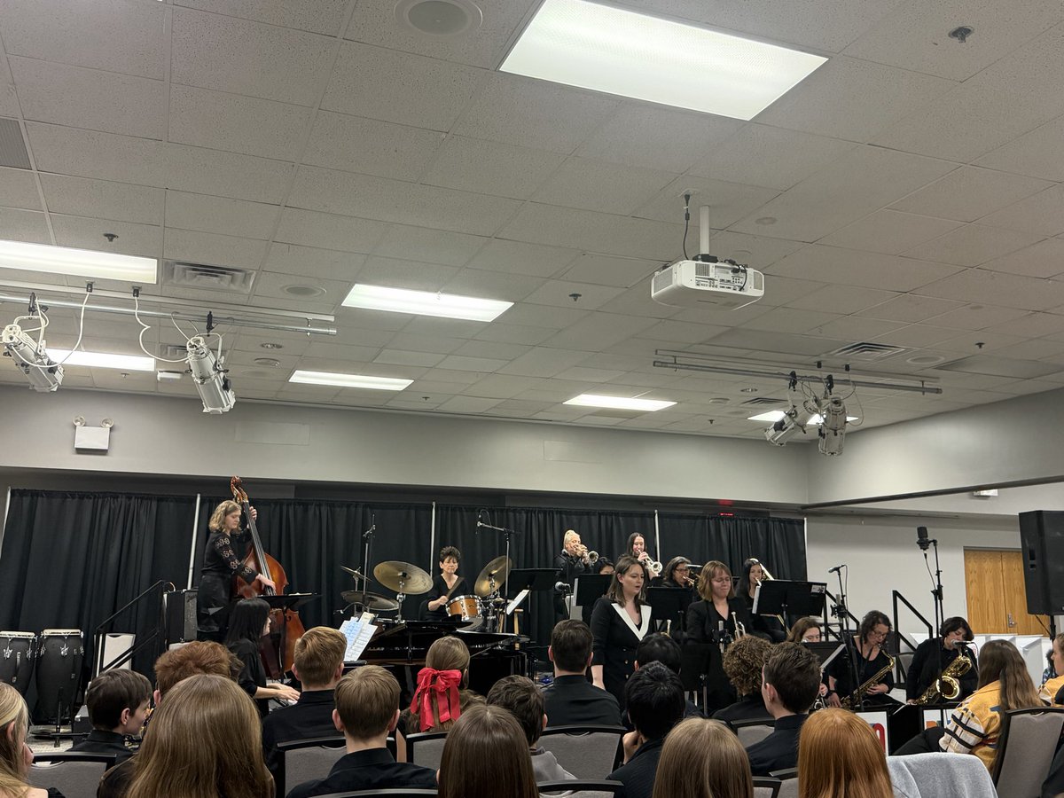 Mrs. Allender tweet media