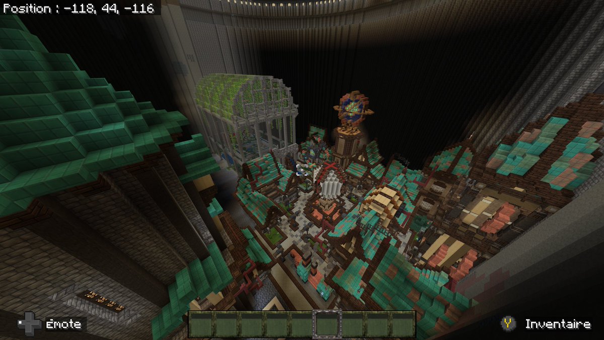peace56001's tweet photo. @datewmysoul_ Mon petit projet sur Minecraft, en vrai y'a du vert https://t.co/8nwLbOloQ9