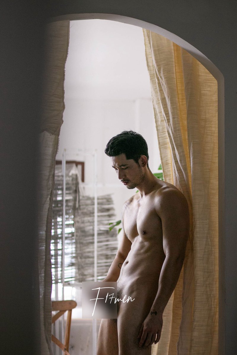 คิดถึงพ่อโรมกันไหมเอ่ย
Let's see Now
onlyfans.com/romephanuphong
Model: <a href="/PhanuphongRome/">Daddy-rome</a>
Photo: <a href="/F17men/">F17men</a>