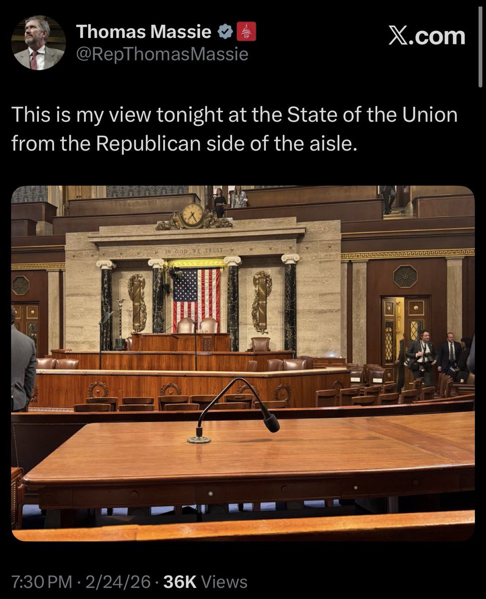 🚫 NO RACISTS 🚫 BLM ✊🏾 tweet media