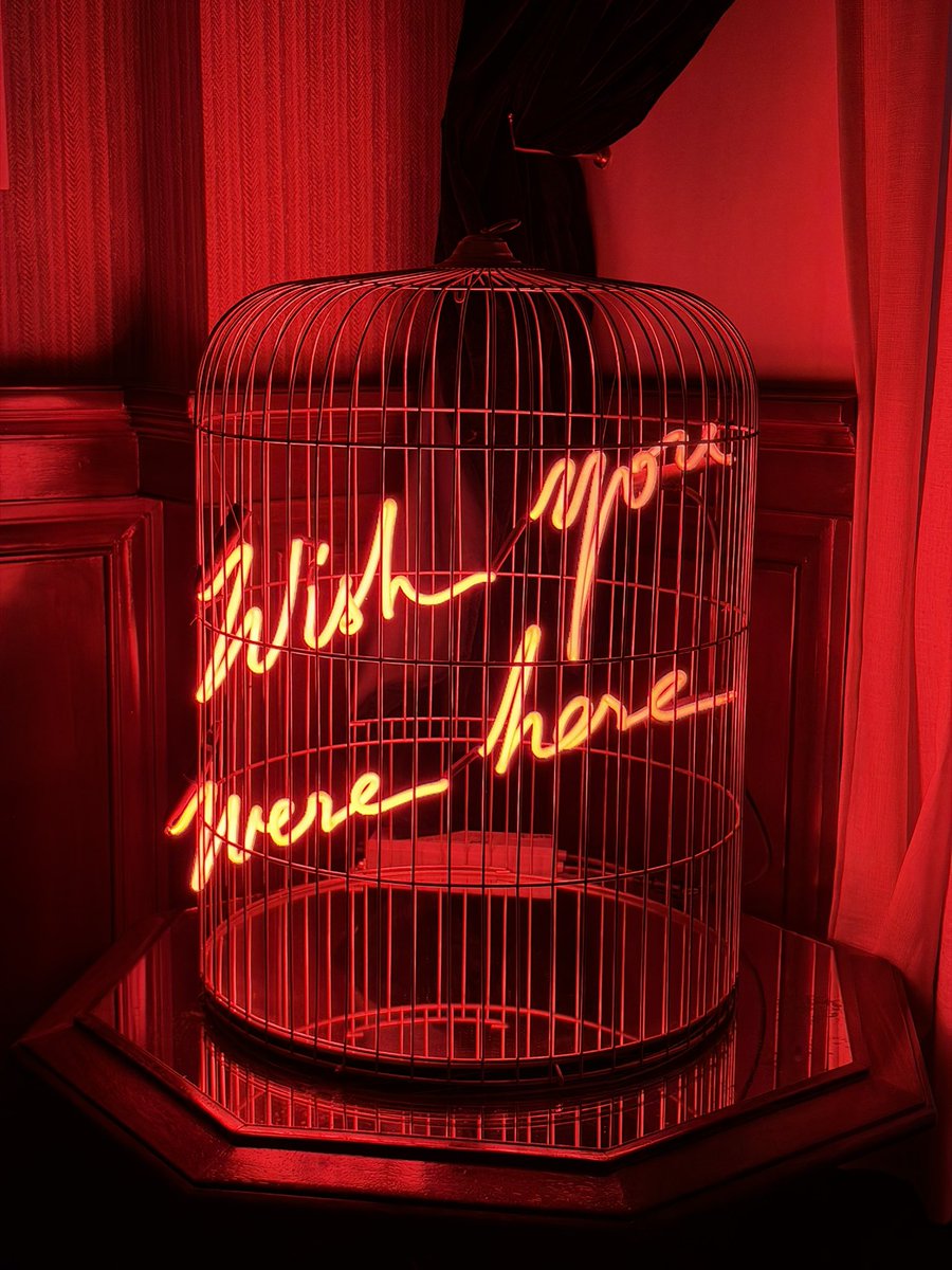 EconstratPB tweet media