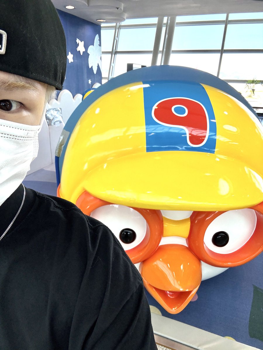 🛫Europe🩷

#Bain #배인

⋆✴︎˚｡⋆ ⋆✴︎˚｡⋆ ⋆✴︎˚｡⋆