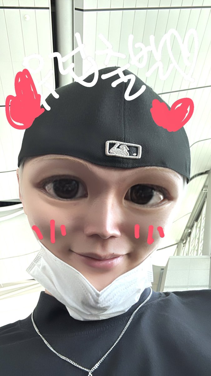 JUSTB_twt's tweet photo. 🛫Europe🩷

#Bain #배인

⋆✴︎˚｡⋆ ⋆✴︎˚｡⋆ ⋆✴︎˚｡⋆ https://t.co/2N4vww7Q1I