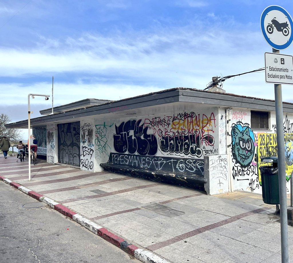 AltaFacha tweet media