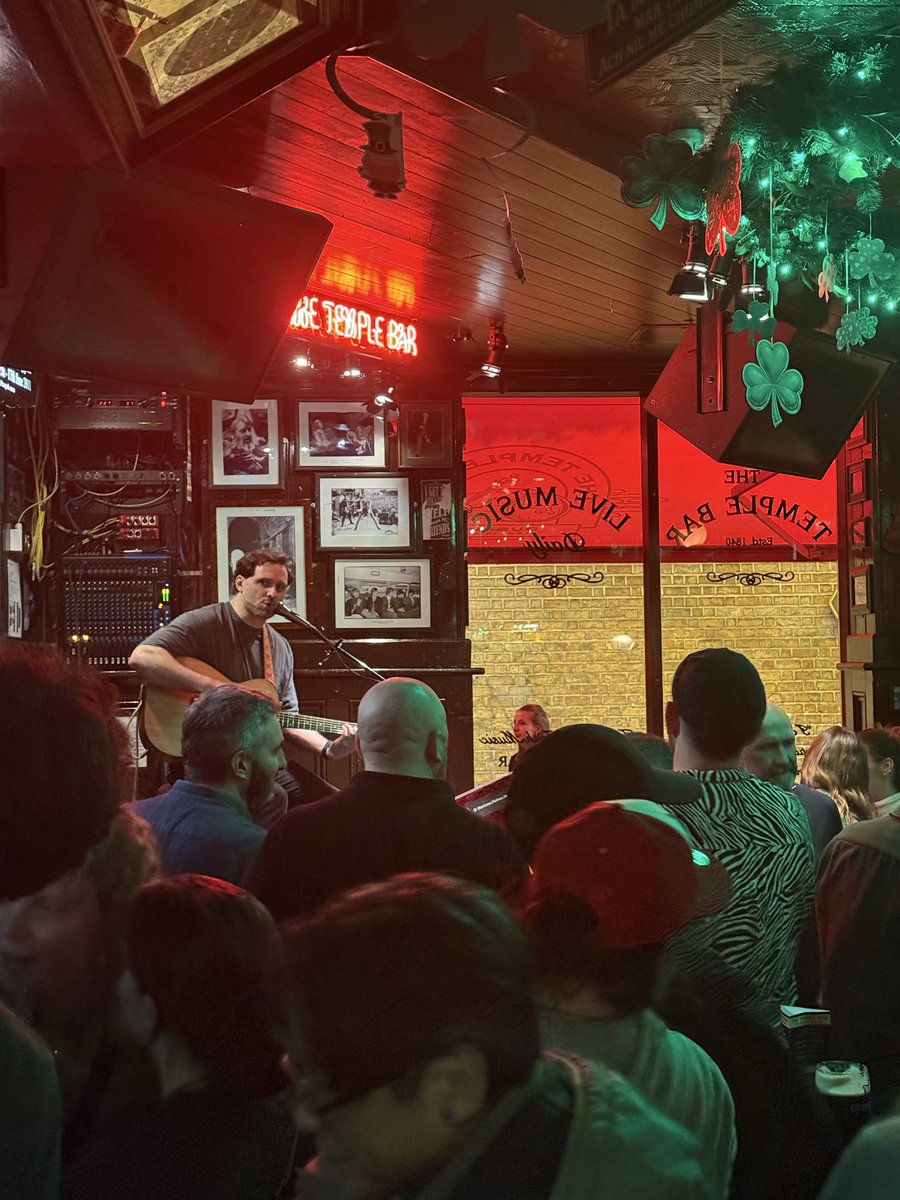 ミハイル tweet media