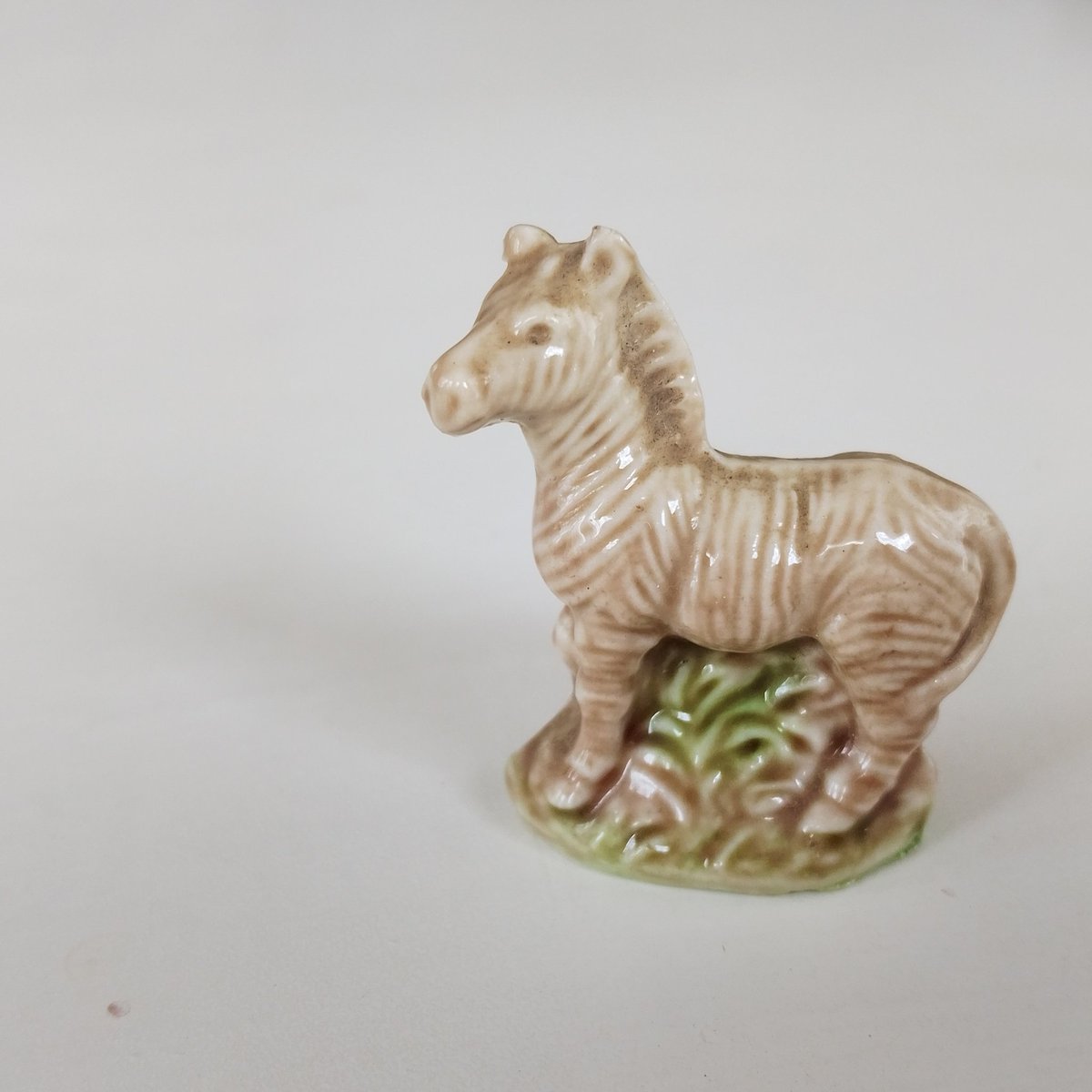 英国ヴィンテージ🇬🇧Wade陶器フィギュア 色々入荷しております