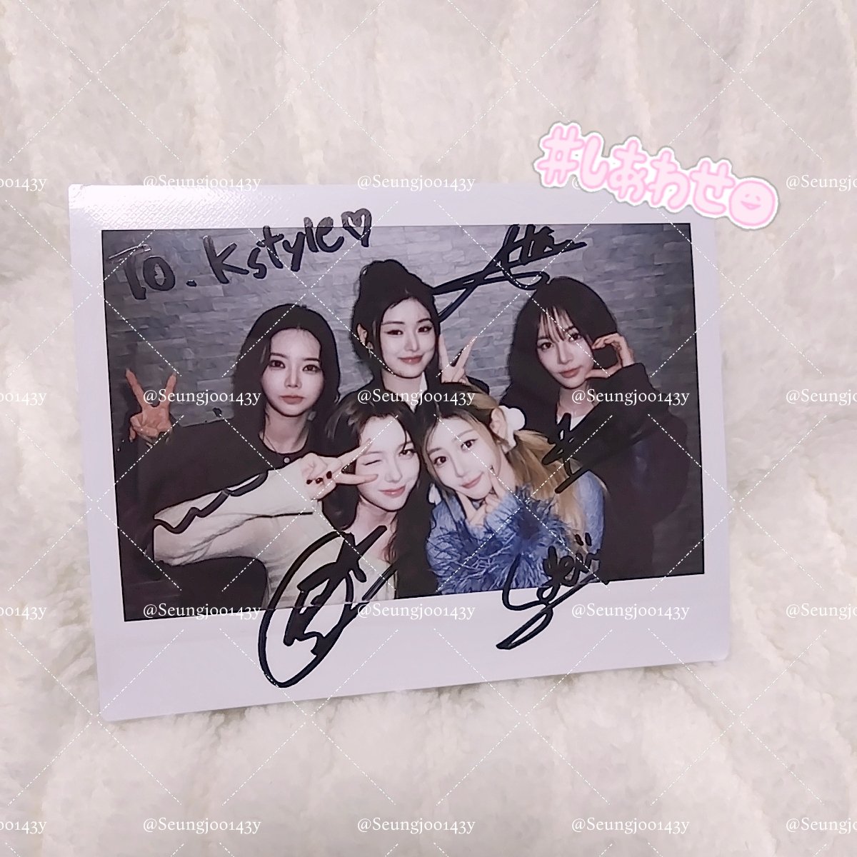 FIFTYFIFTYちゃんの全員サイン入りポラ当選しましたᐡ⸝⸝ ·̫⸝⸝ᐡ