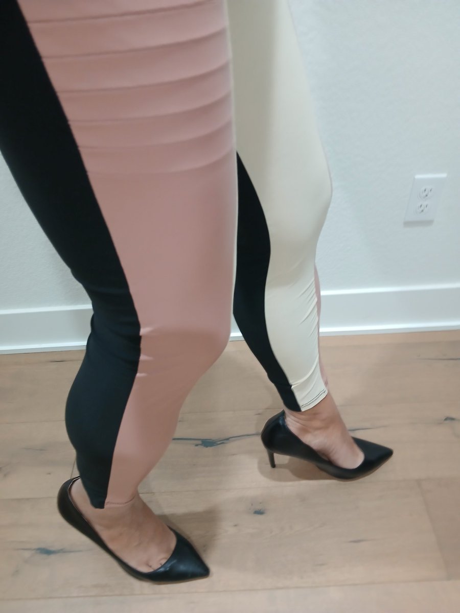 mbbmw84's tweet photo. New leggings https://t.co/tUHVVciyJG