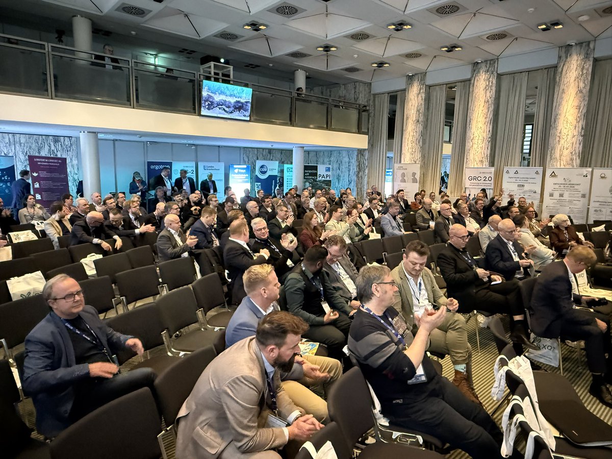 MirjamBauer tweet media