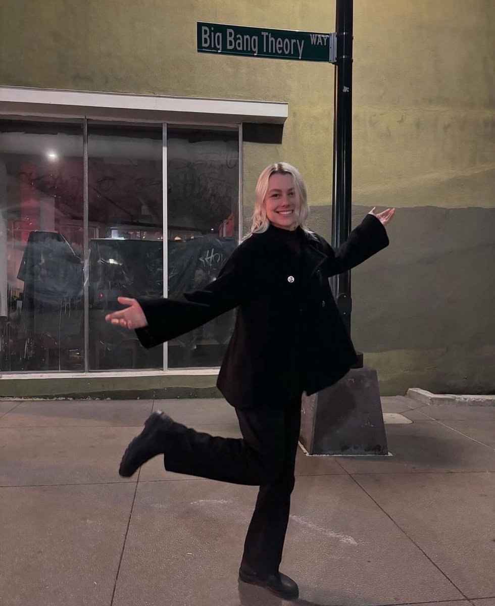 just started crying looking at a boygenius gif how is everybody’s night going