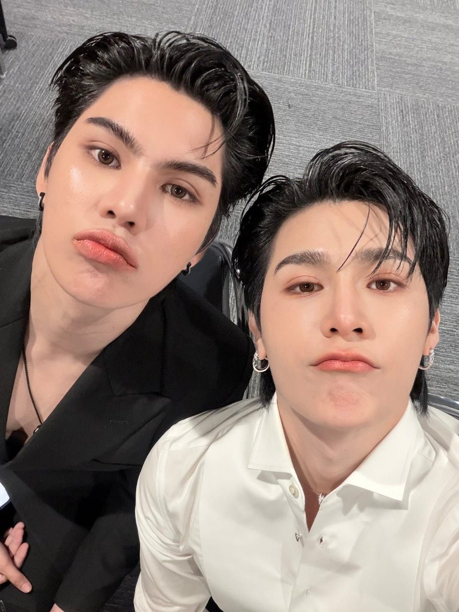 lovebirds 💘

#FortFTS #Peatwasu