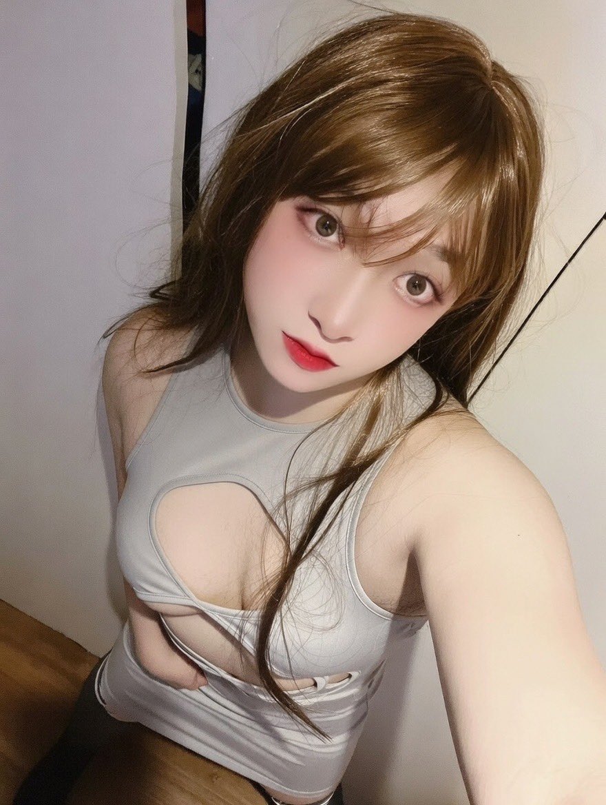 小艾人夫雌 tweet media