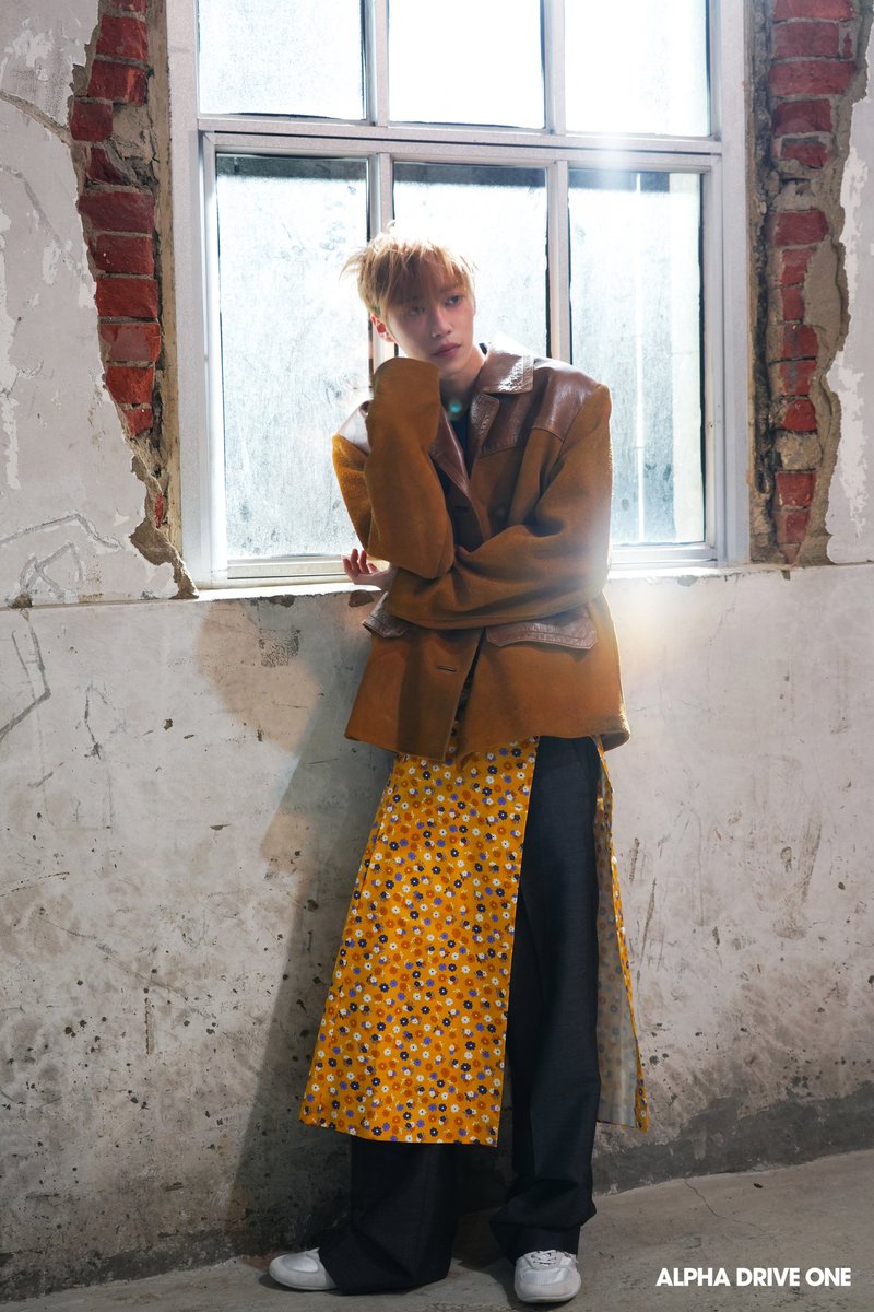 Arno in cunty tank top 
#ARNO #alphadriveone #ALPHADRIVEONE